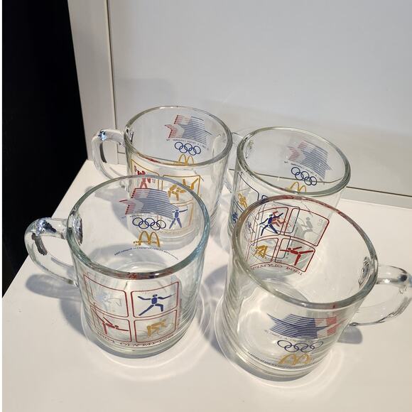 set of 4 McDonalds 1984 Olympics glass mugs - Picture 2 of 2